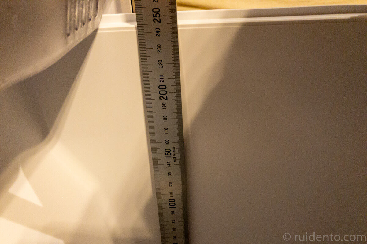 冷凍庫サイズ　寸法　計測
