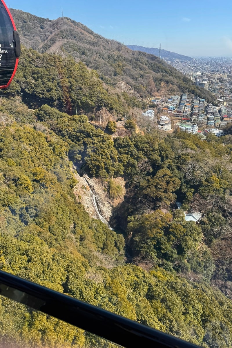 日本三大神滝の１つ「布引の滝」