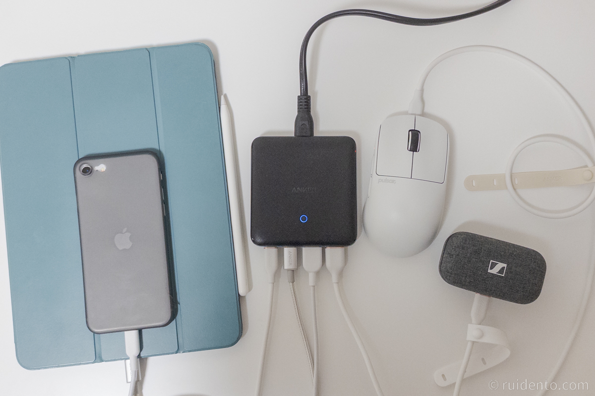 台同時に充電できる点が非常に便利です。