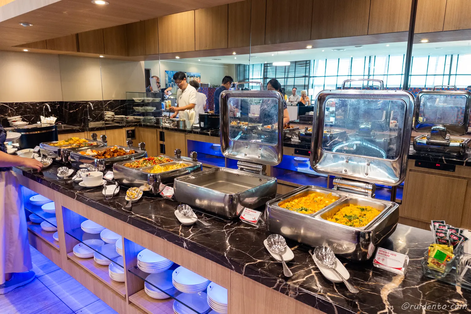 軽食・ドリンクが無料