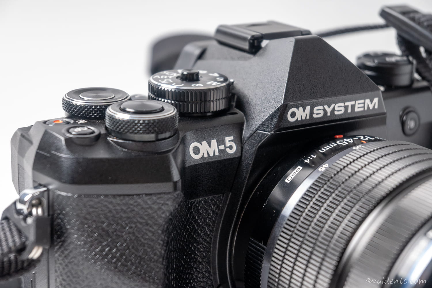 まとめ|外観から感じたOM-5 Mark IIの完成度