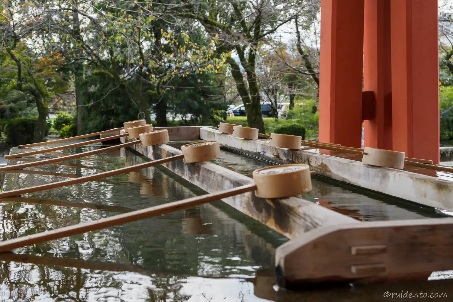 手水舎の拡大図