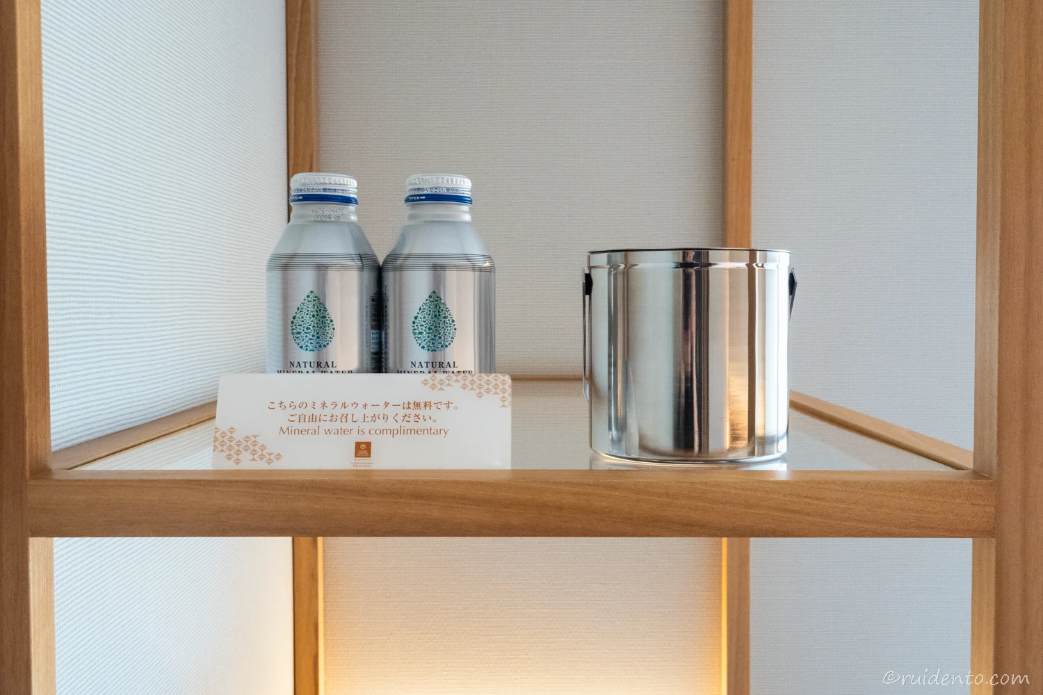 無料のミネラルウォーター