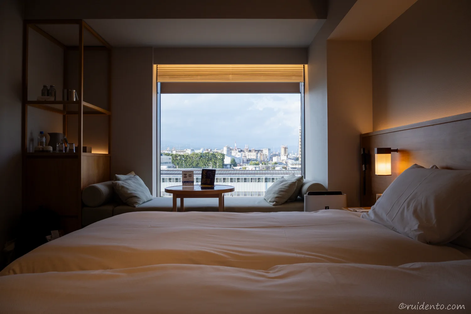 感動ポイント②：ホテルから眺める三島の街と富士山