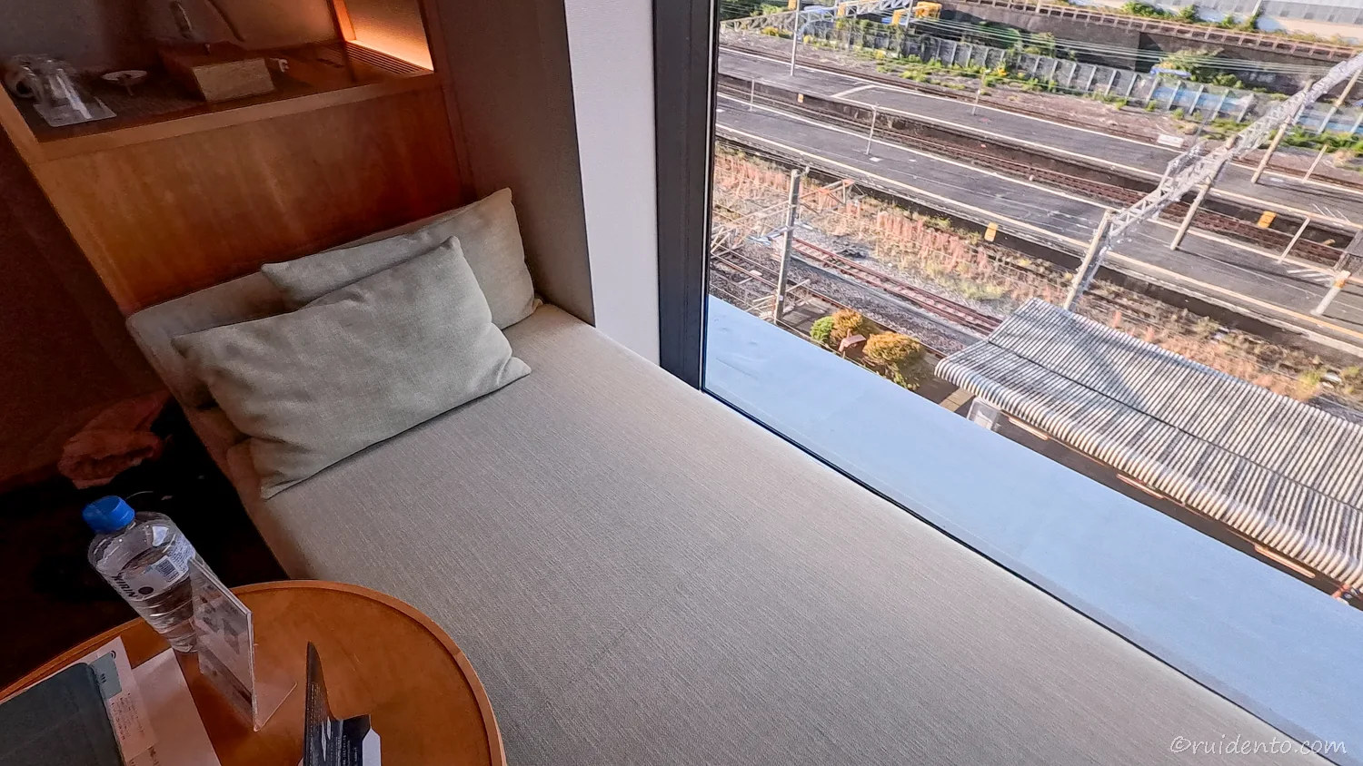 寝転がるのにも十分な広さ