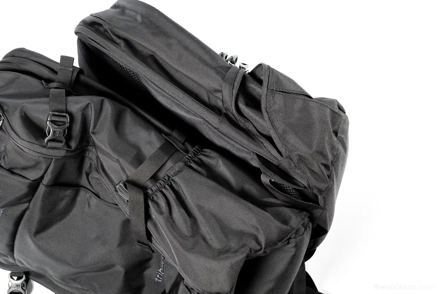 サイドポケット仕様の違い