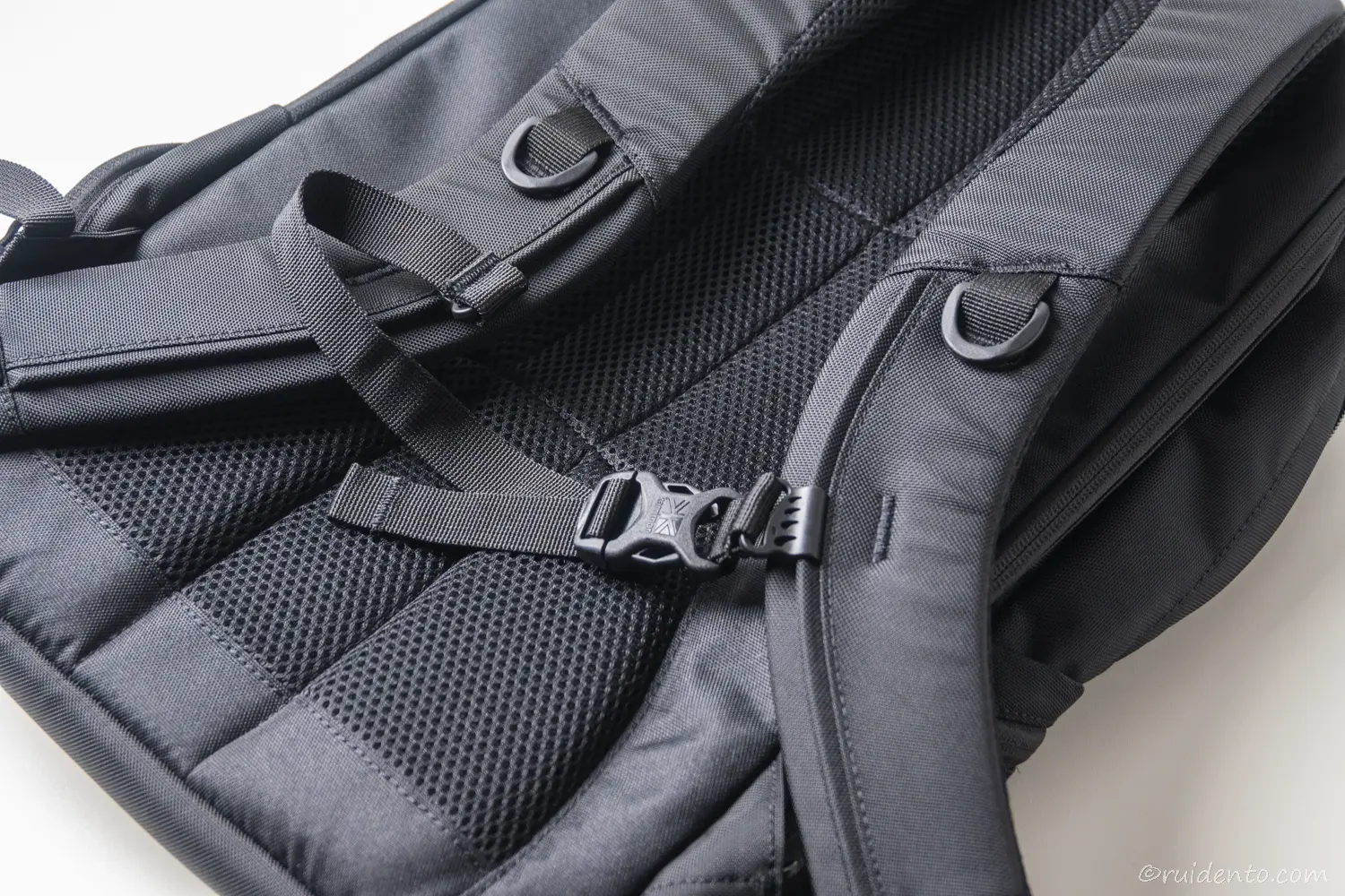 チェストベルト