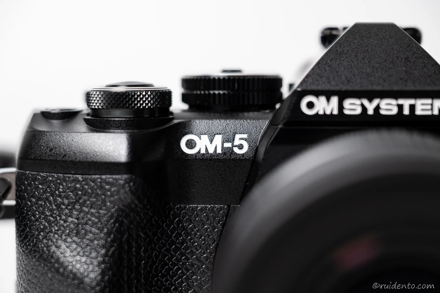 1ヶ月使って分かったOM-5 Mark IIのメリット・デメリット