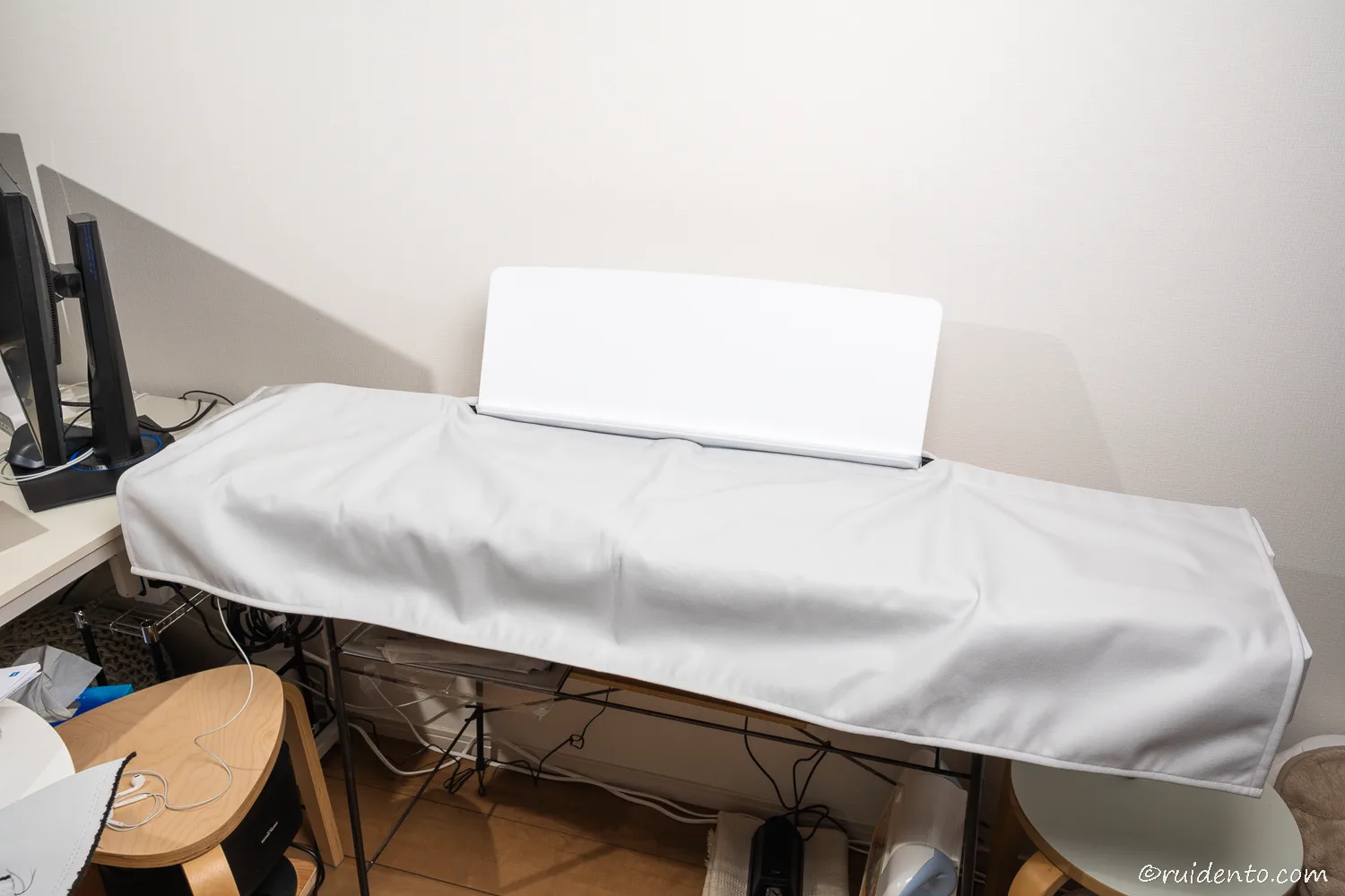 ヤマハ P-225にもぴったりなサイズ感