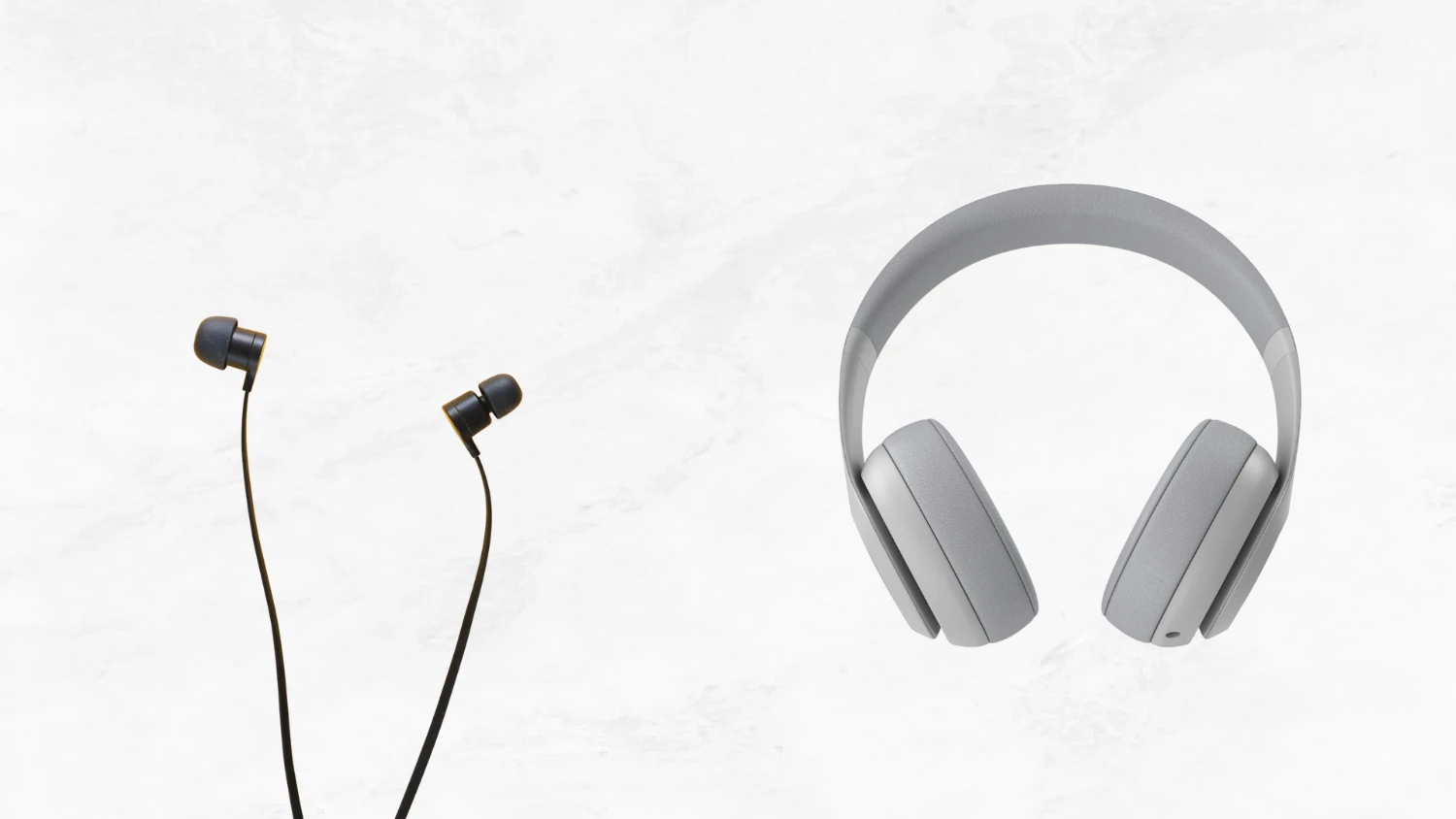 イヤホンとヘッドホンを使い分ける理由と方法