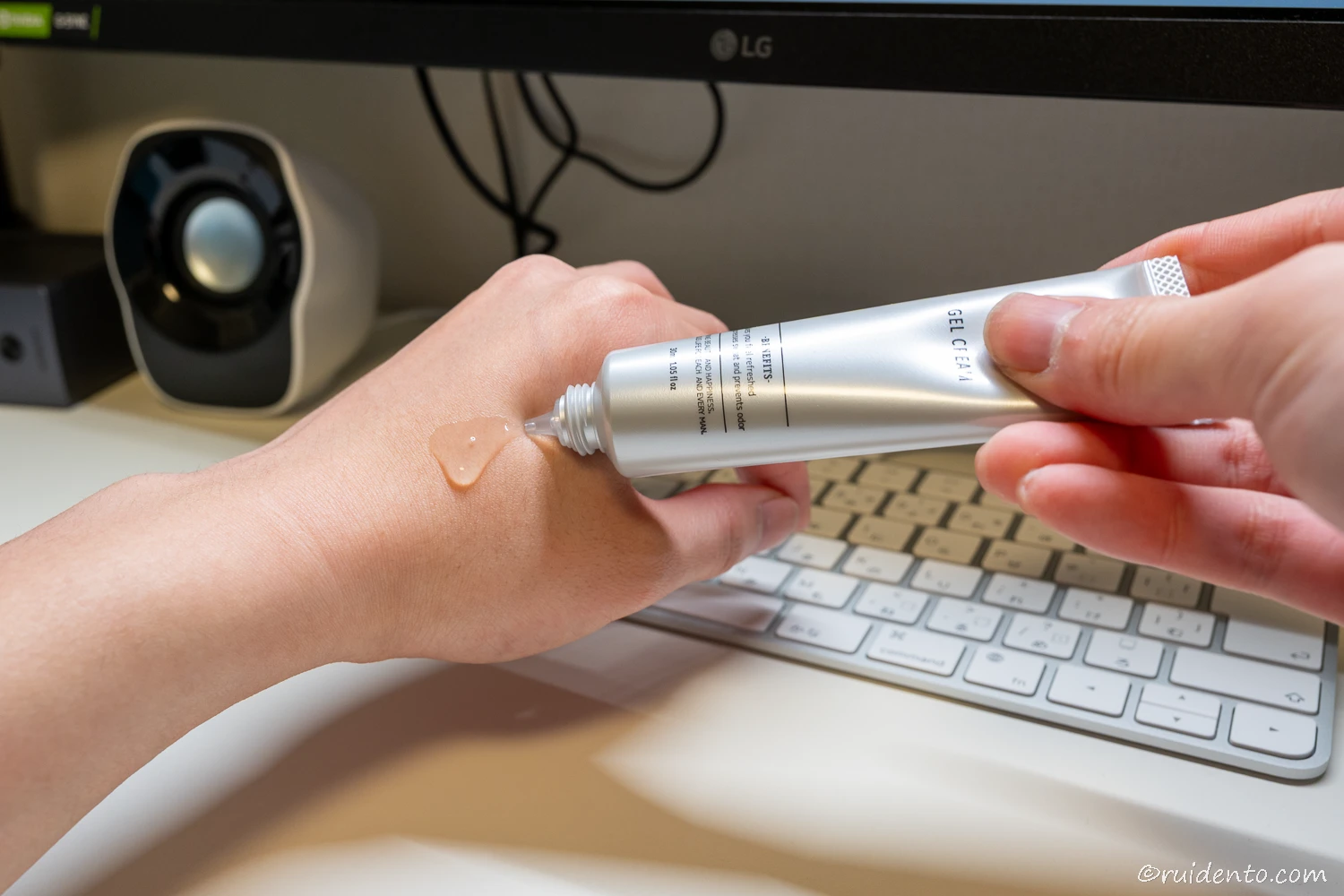 形状はジェルタイプ