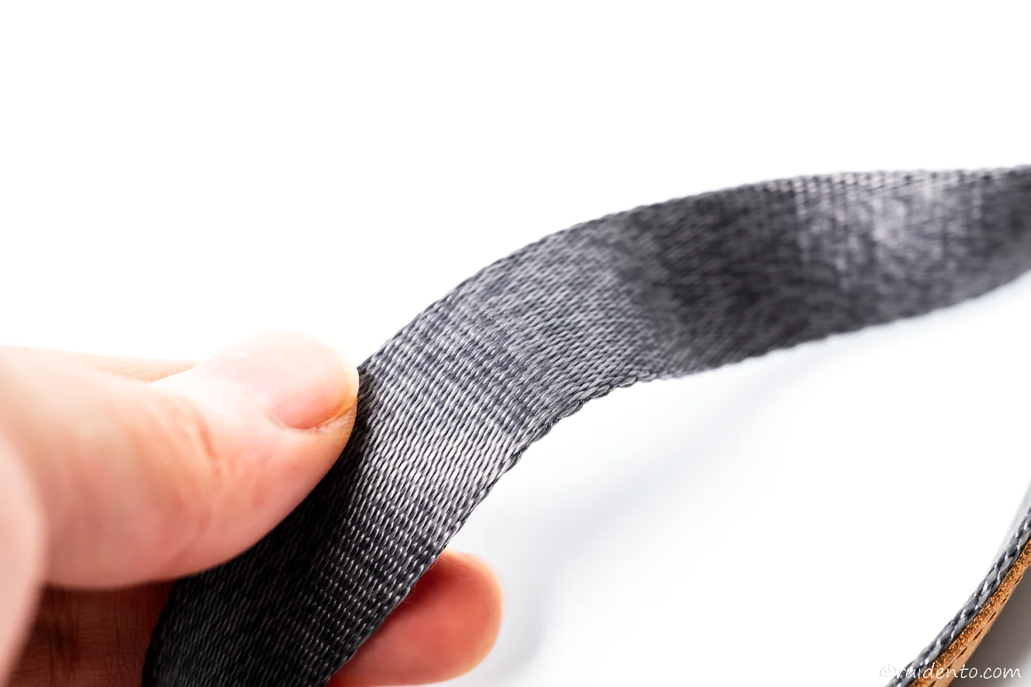 内側の肌に触れる素材