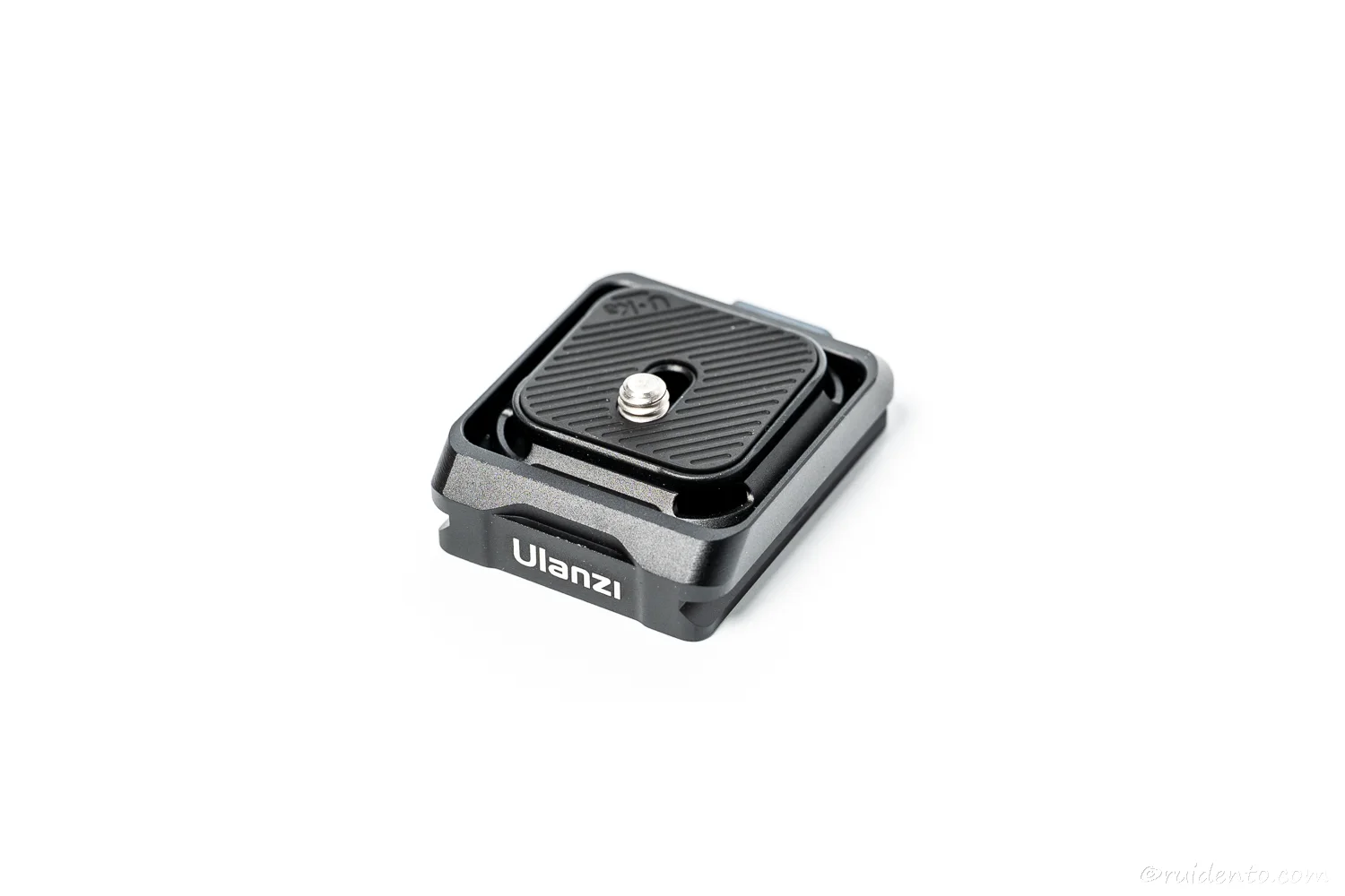 Ulanzi Uka クイックリリースプレートセットの概要