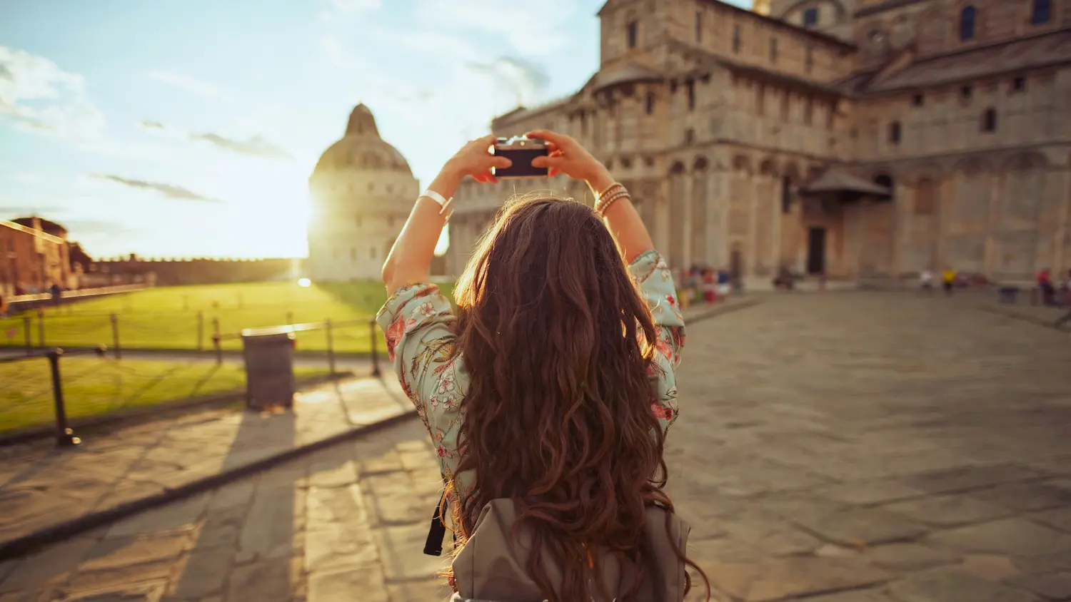 一人旅、動画を撮るか写真を撮るか