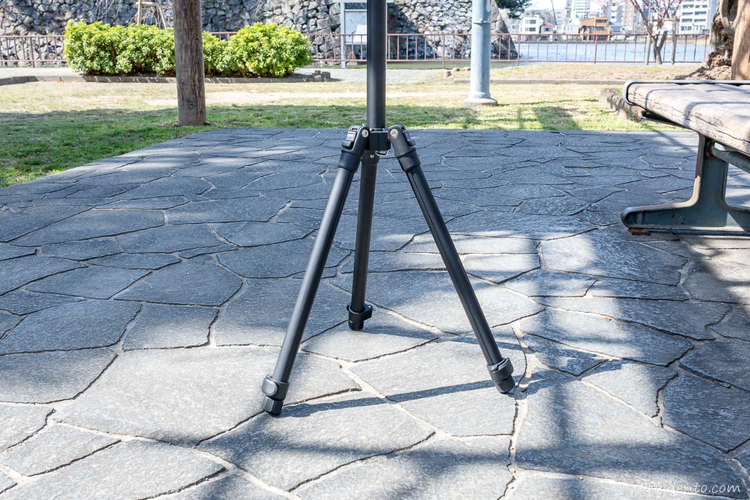 細身でありながら最大耐荷重は約3kg